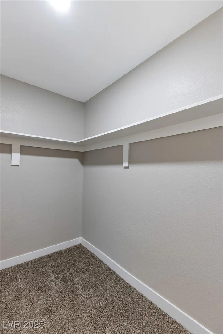 1743 Eddingham, Las Vegas, NV 89156