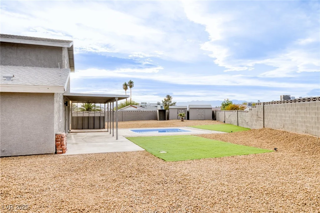 1743 Eddingham, Las Vegas, NV 89156