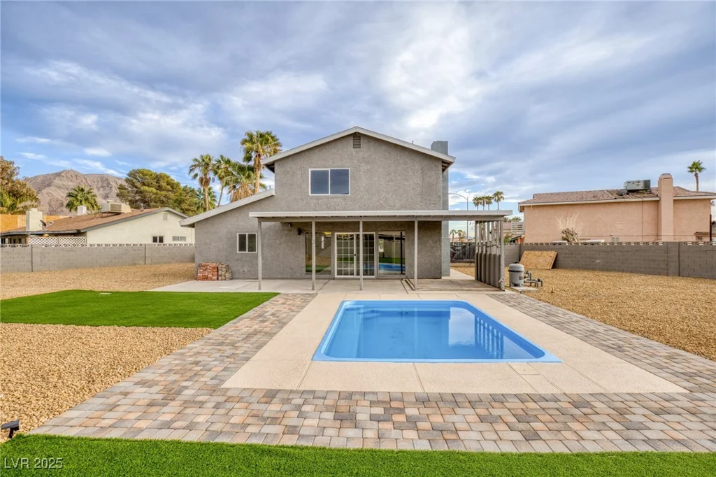 1743 Eddingham, Las Vegas, NV 89156