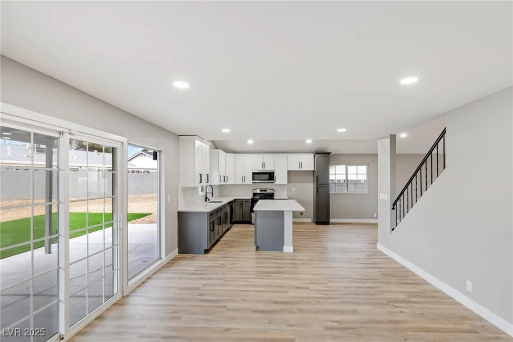 1743 Eddingham, Las Vegas, NV 89156