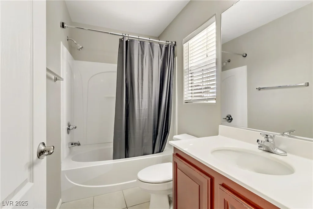 6476 Chebec, North Las Vegas, NV 89084