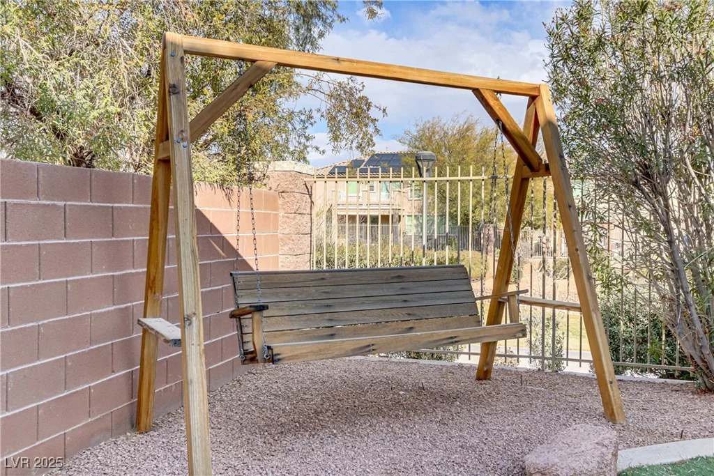 6476 Chebec, North Las Vegas, NV 89084
