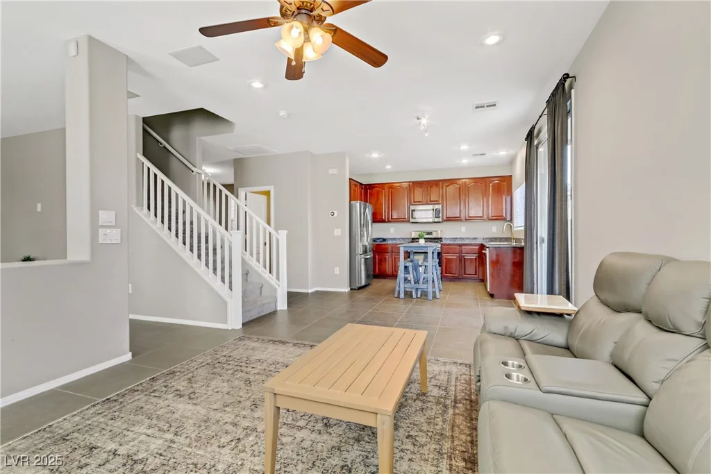 6476 Chebec, North Las Vegas, NV 89084
