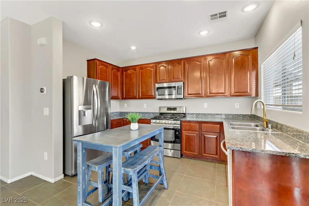 6476 Chebec, North Las Vegas, NV 89084