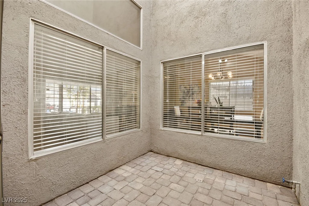 6413 Peppermill, Las Vegas, NV 89146