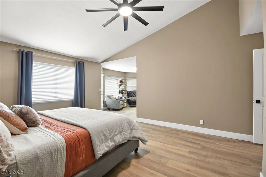 6413 Peppermill, Las Vegas, NV 89146