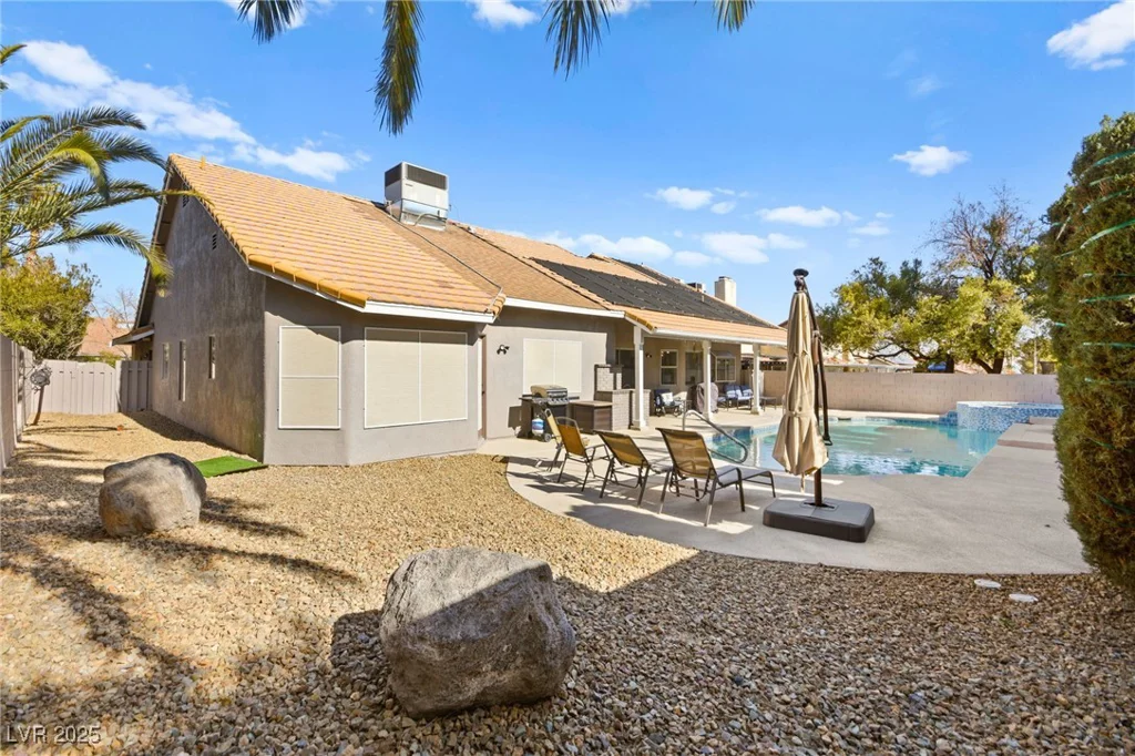 6413 Peppermill, Las Vegas, NV 89146