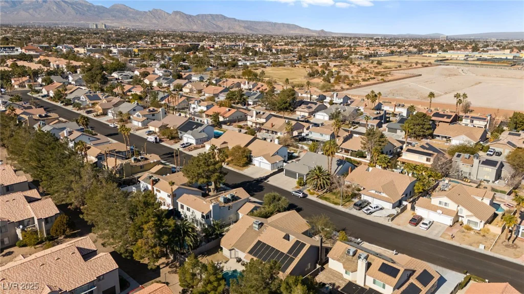 6413 Peppermill, Las Vegas, NV 89146