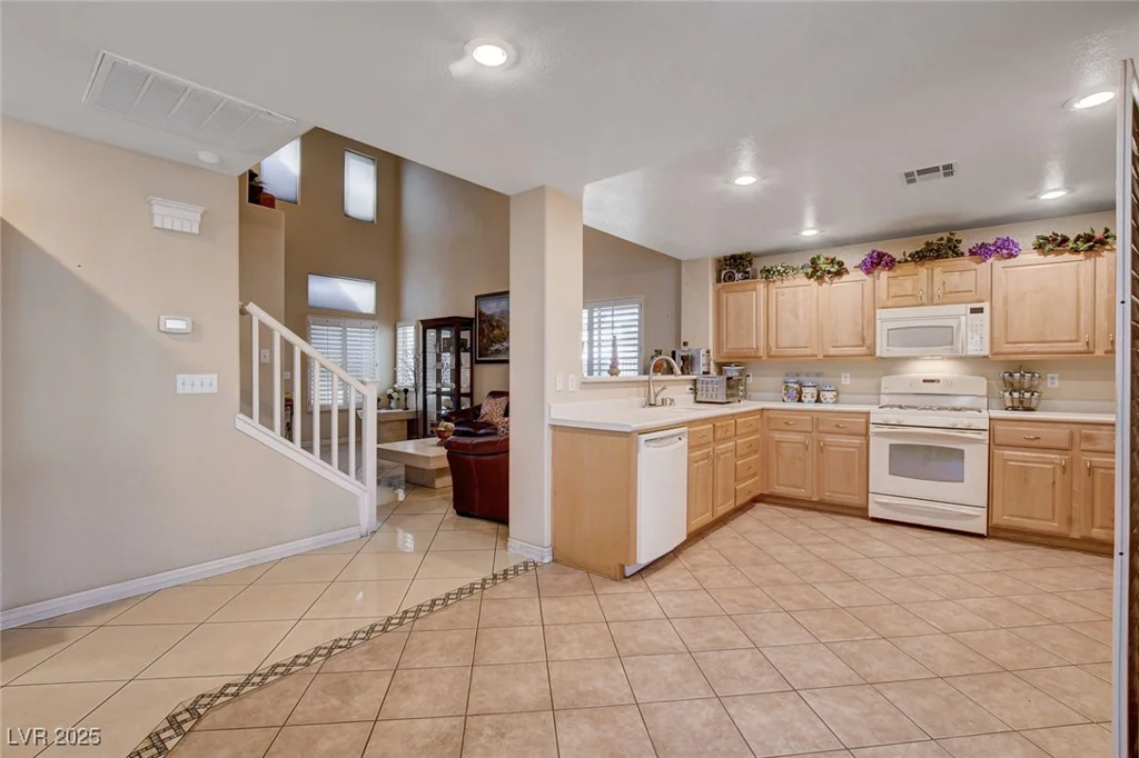9322 Boulder Opal, Las Vegas, NV 89148