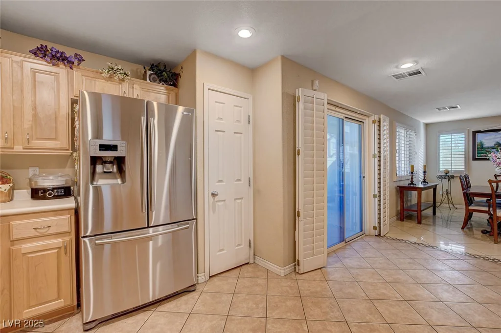 9322 Boulder Opal, Las Vegas, NV 89148