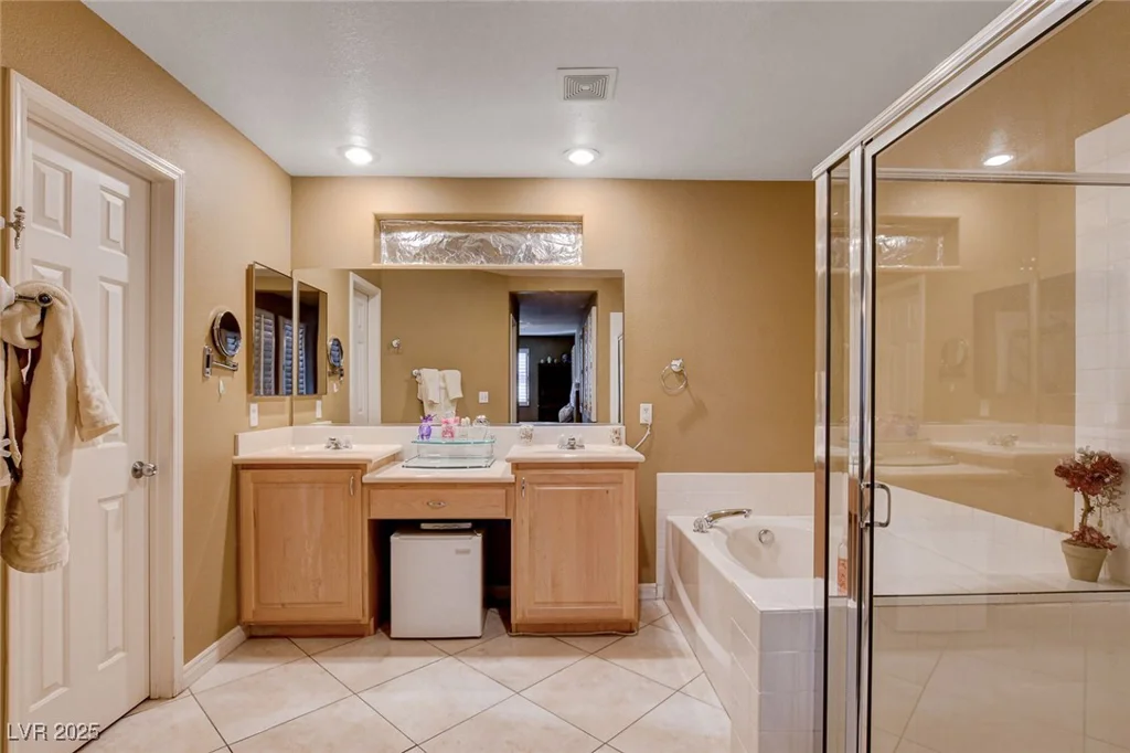 9322 Boulder Opal, Las Vegas, NV 89148