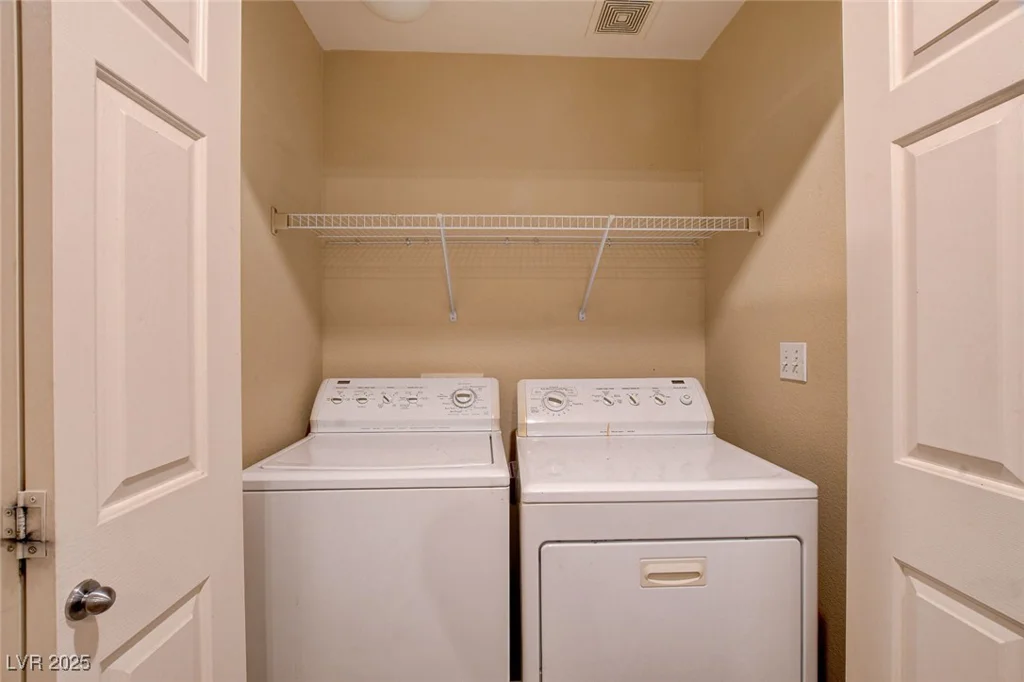 9322 Boulder Opal, Las Vegas, NV 89148