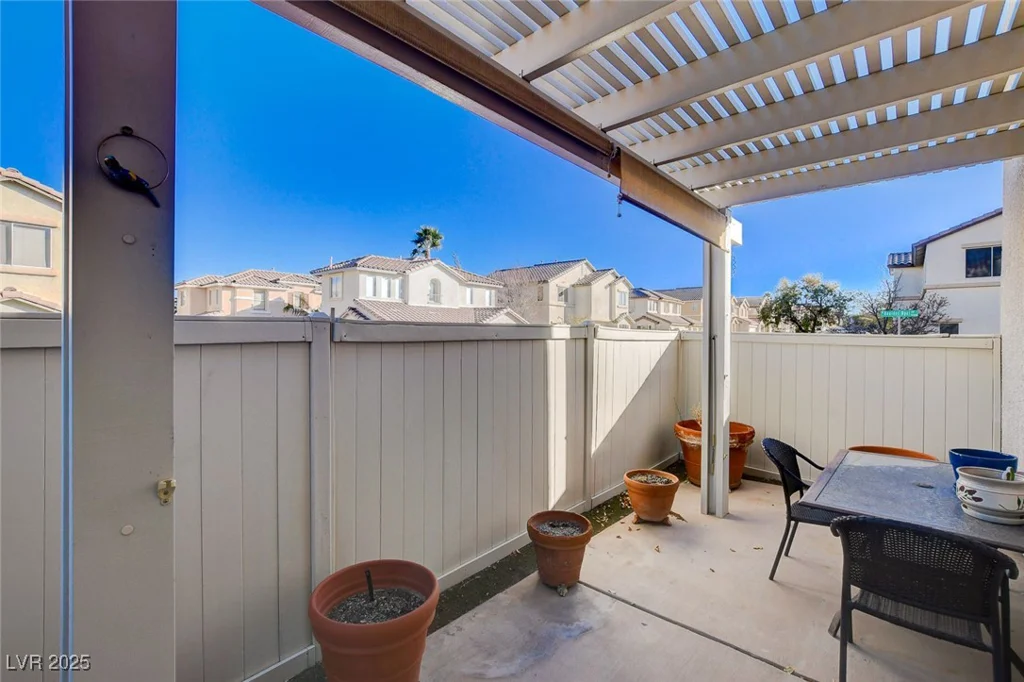 9322 Boulder Opal, Las Vegas, NV 89148
