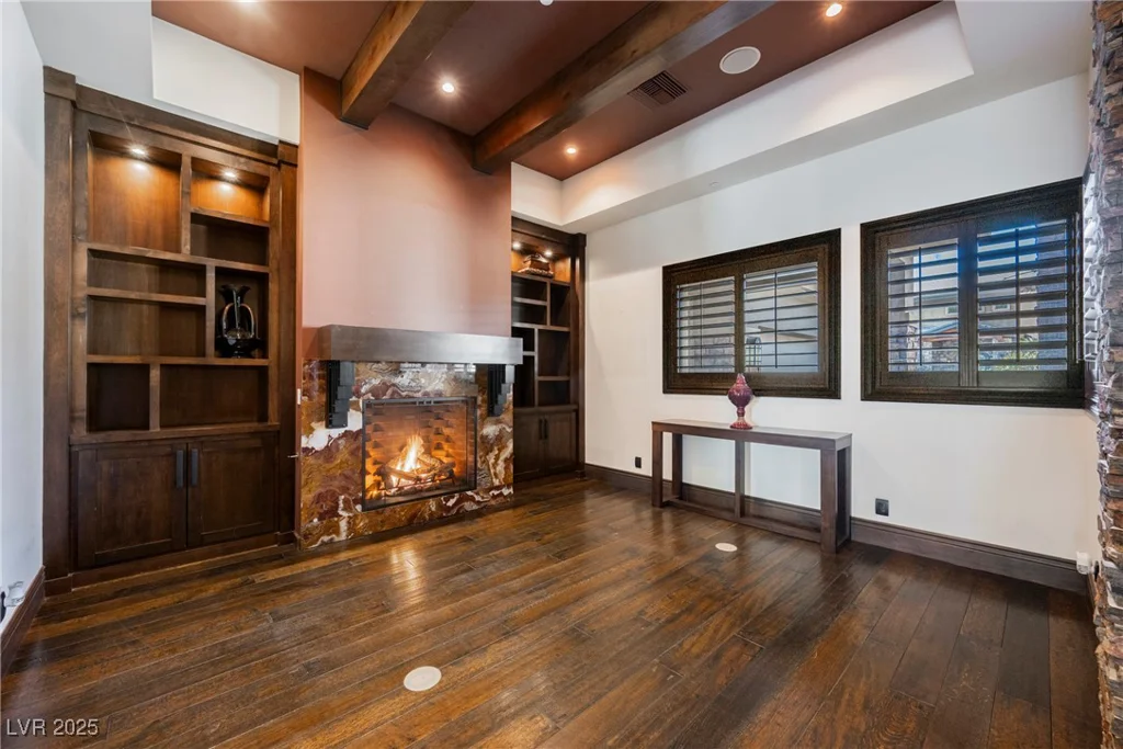 646 Saint Croix, Henderson, NV 89012