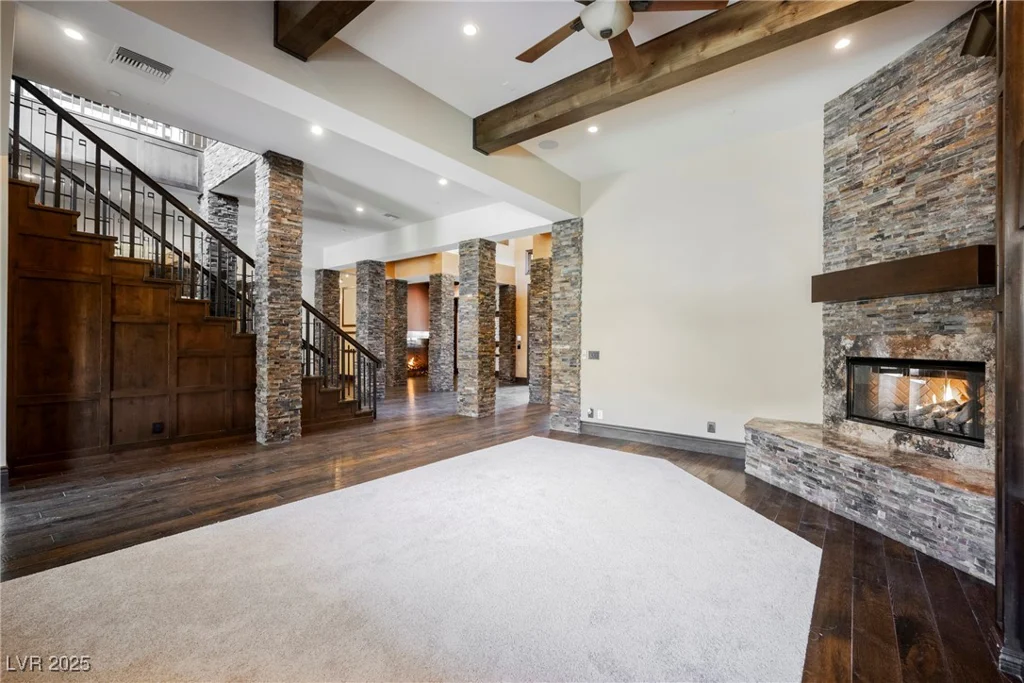 646 Saint Croix, Henderson, NV 89012