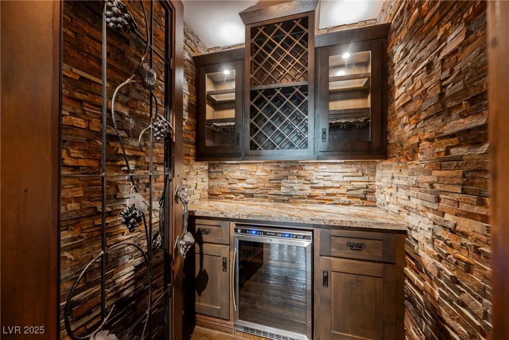 646 Saint Croix, Henderson, NV 89012