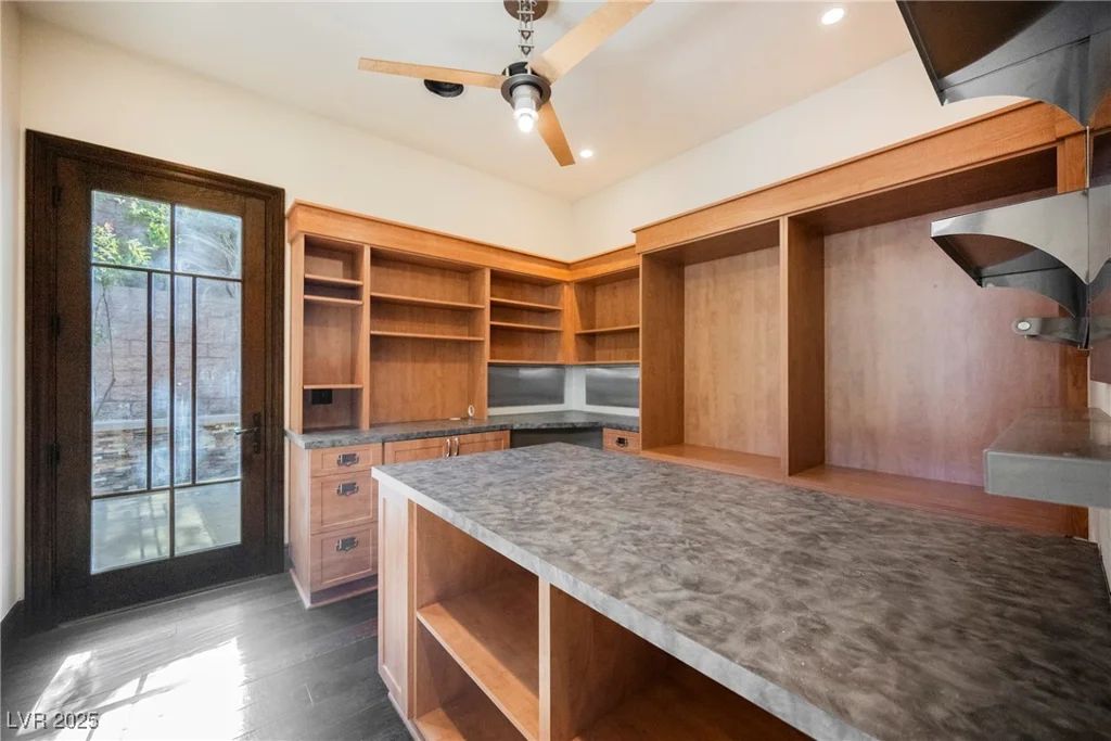 646 Saint Croix, Henderson, NV 89012