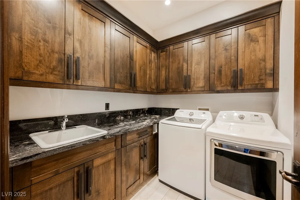 646 Saint Croix, Henderson, NV 89012