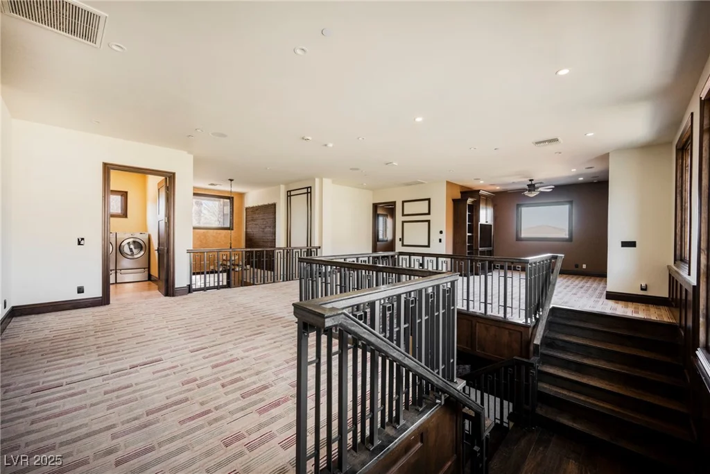646 Saint Croix, Henderson, NV 89012