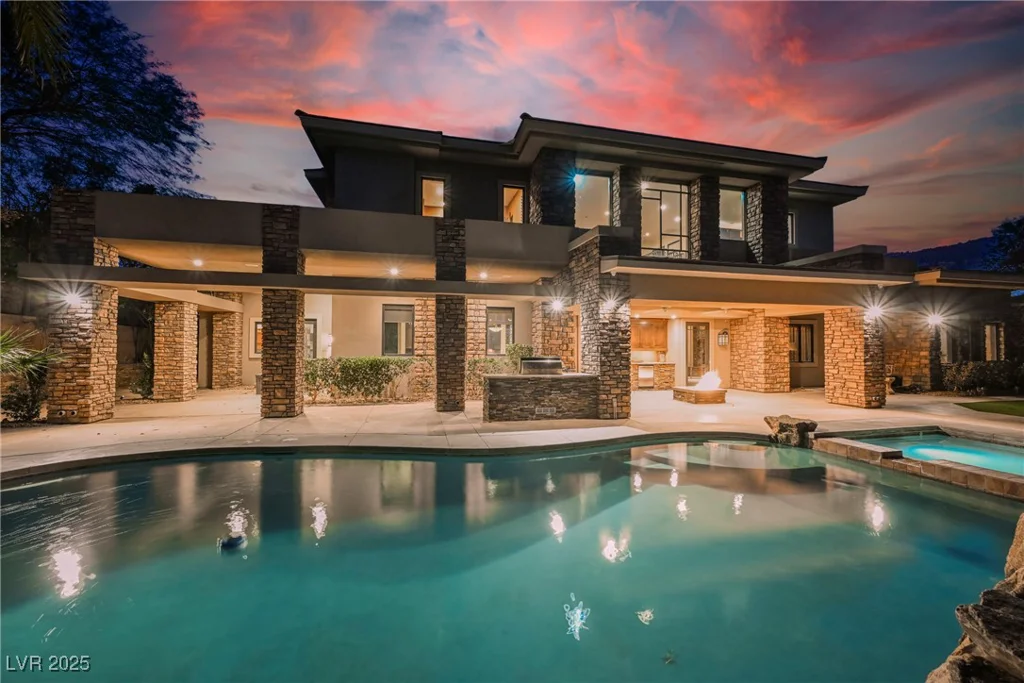 646 Saint Croix, Henderson, NV 89012