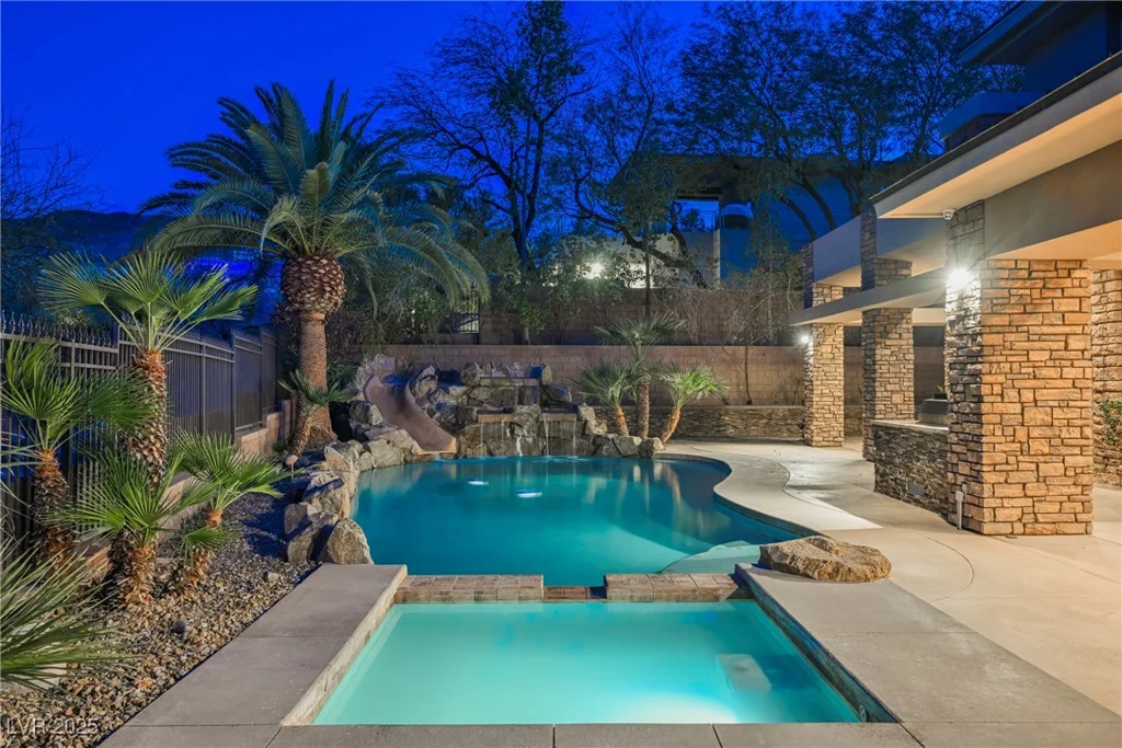 646 Saint Croix, Henderson, NV 89012
