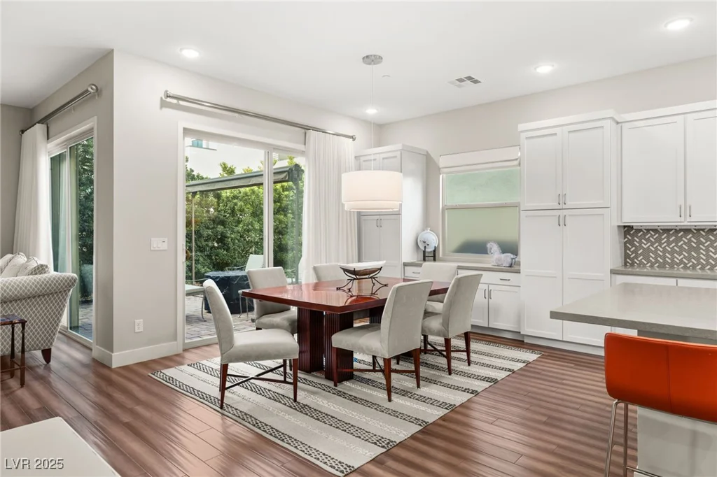 4255 Veraz, Las Vegas, NV 89135