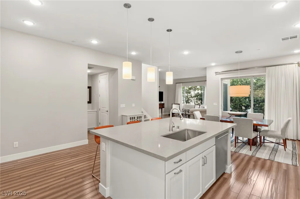4255 Veraz, Las Vegas, NV 89135