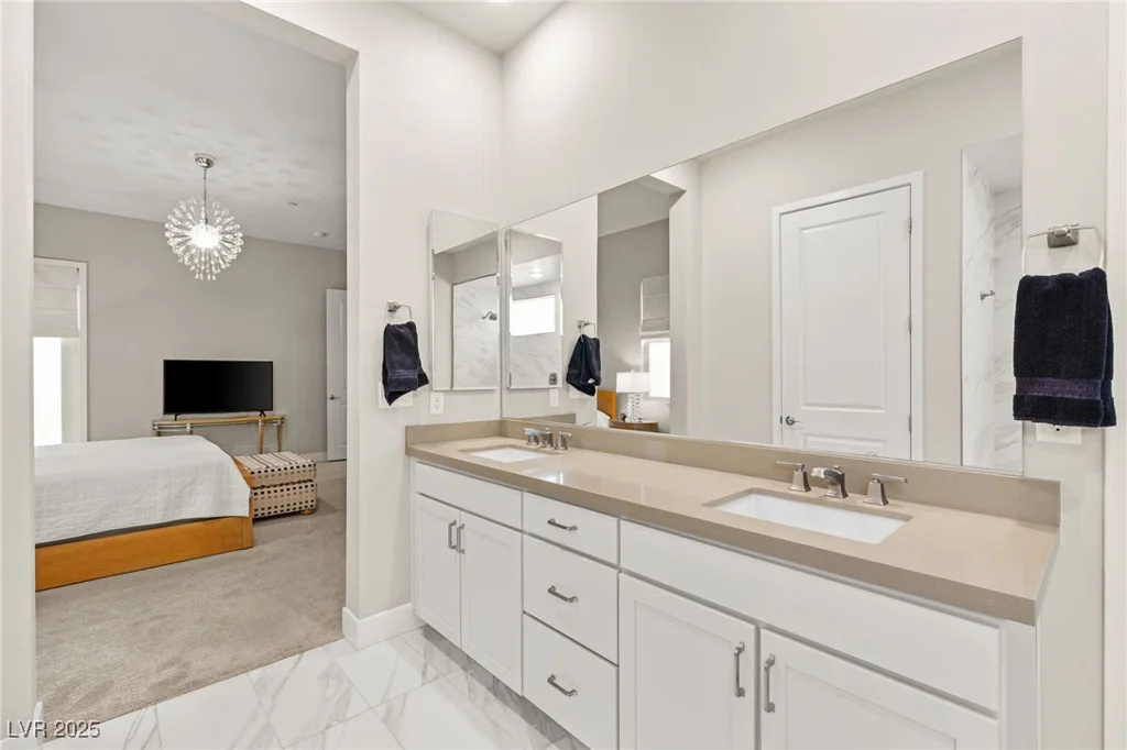 4255 Veraz, Las Vegas, NV 89135