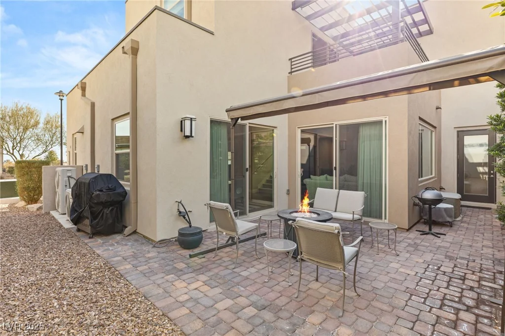 4255 Veraz, Las Vegas, NV 89135