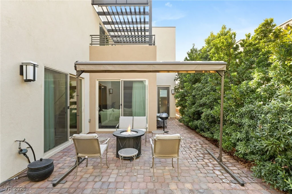 4255 Veraz, Las Vegas, NV 89135