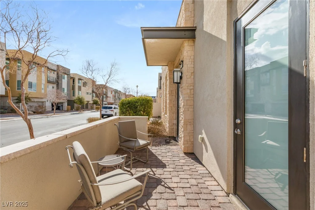 4255 Veraz, Las Vegas, NV 89135