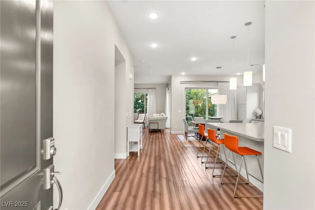 4255 Veraz, Las Vegas, NV 89135