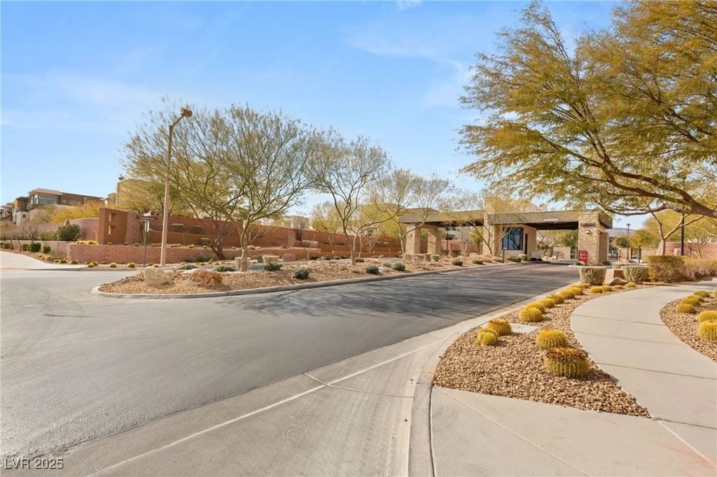4255 Veraz, Las Vegas, NV 89135