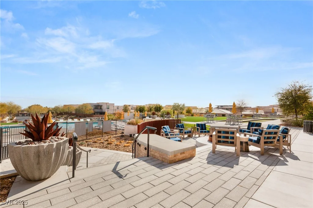 4255 Veraz, Las Vegas, NV 89135