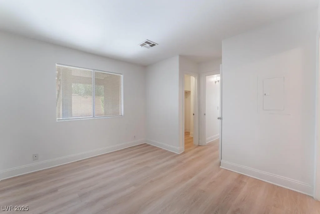 3151 Soaring Gulls, Las Vegas, NV 89128
