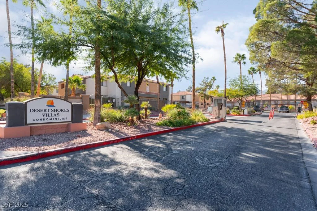 3151 Soaring Gulls, Las Vegas, NV 89128