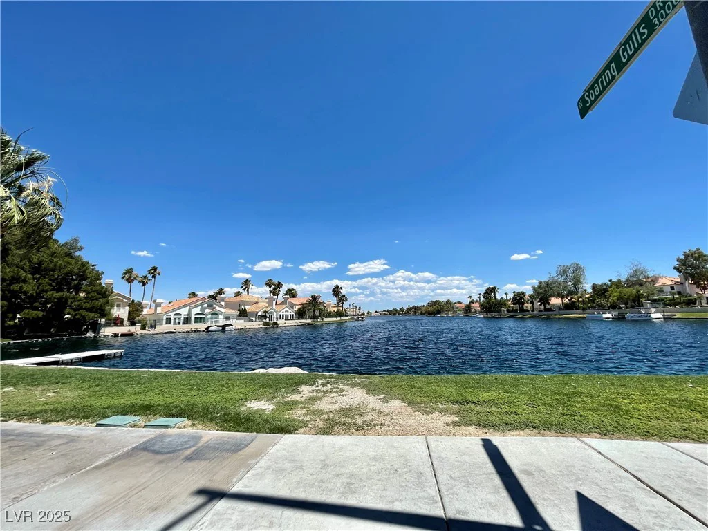 3151 Soaring Gulls, Las Vegas, NV 89128