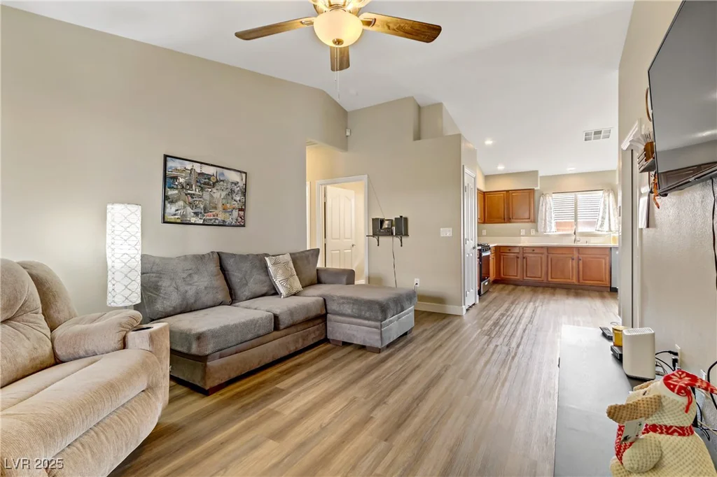 1017 Chestnut Bay, North Las Vegas, NV 89031