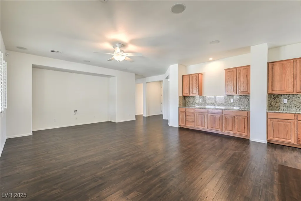 4880 Da Vinci, Pahrump, NV 89061