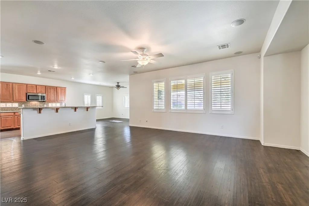 4880 Da Vinci, Pahrump, NV 89061