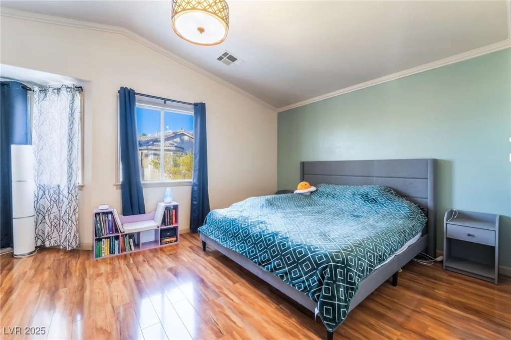 4116 Delhi, North Las Vegas, NV 89032