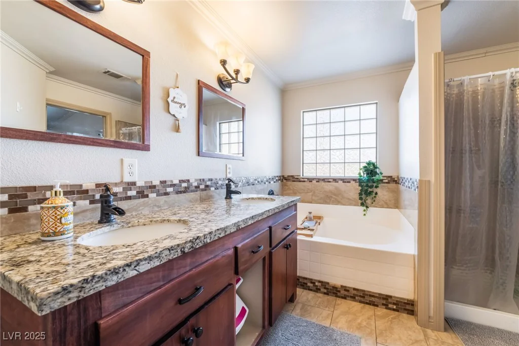 4116 Delhi, North Las Vegas, NV 89032