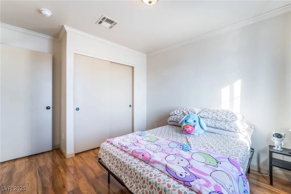 4116 Delhi, North Las Vegas, NV 89032