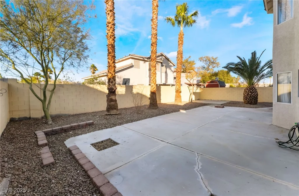 4116 Delhi, North Las Vegas, NV 89032