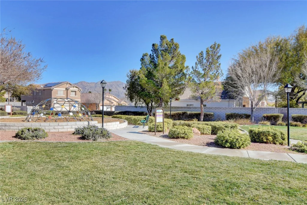 9008 Rusty Rifle, Las Vegas, NV 89143