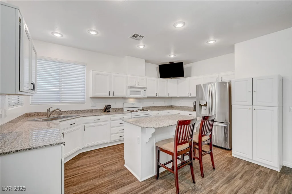 9008 Rusty Rifle, Las Vegas, NV 89143