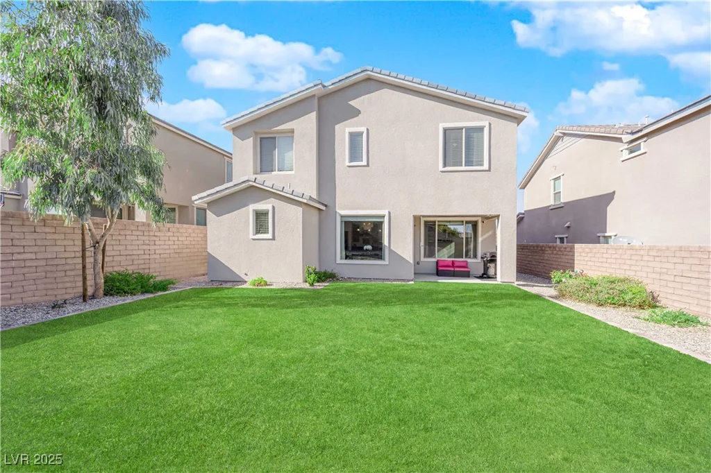 2598 Iron Crest, Las Vegas, NV 89138