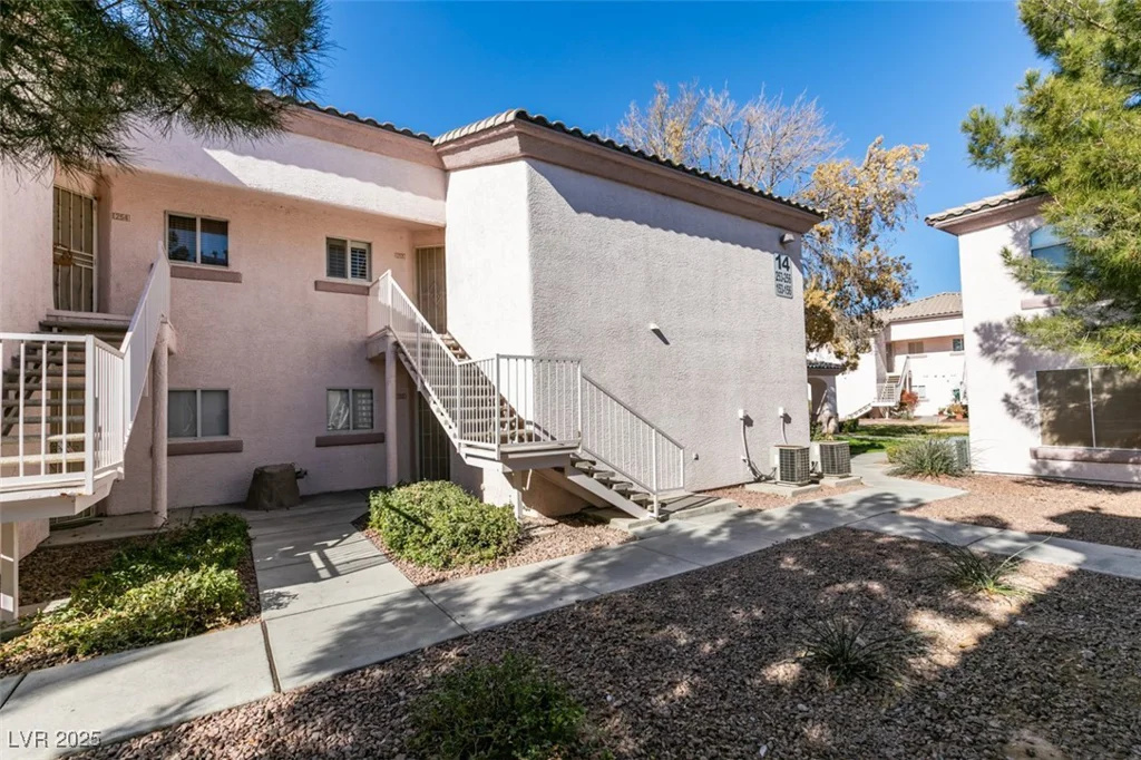 4555 Sahara, Las Vegas, NV 89104