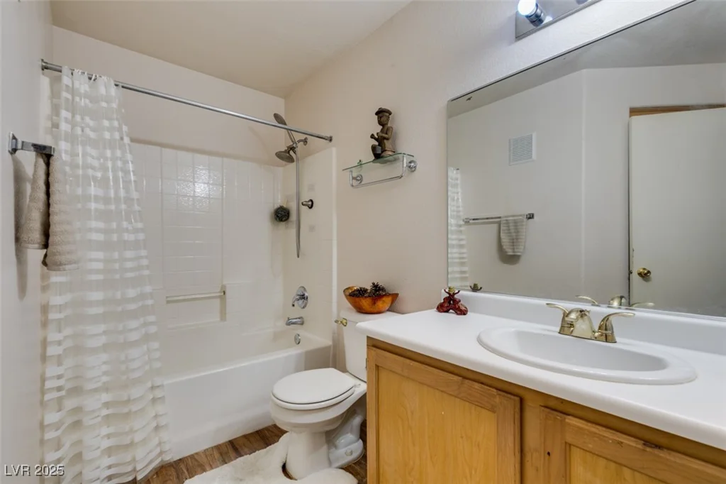 4555 Sahara, Las Vegas, NV 89104