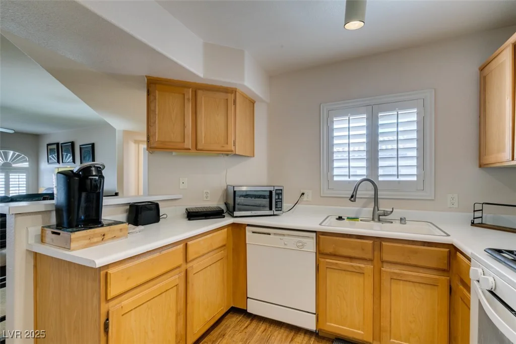 4555 Sahara, Las Vegas, NV 89104